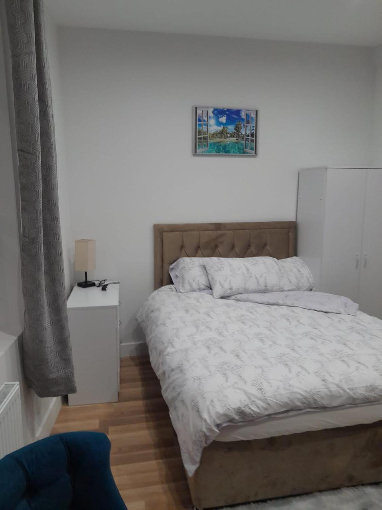 The Grande Residence - Close To Central London & Next To Northfield Tube Station Hanwell المظهر الخارجي الصورة